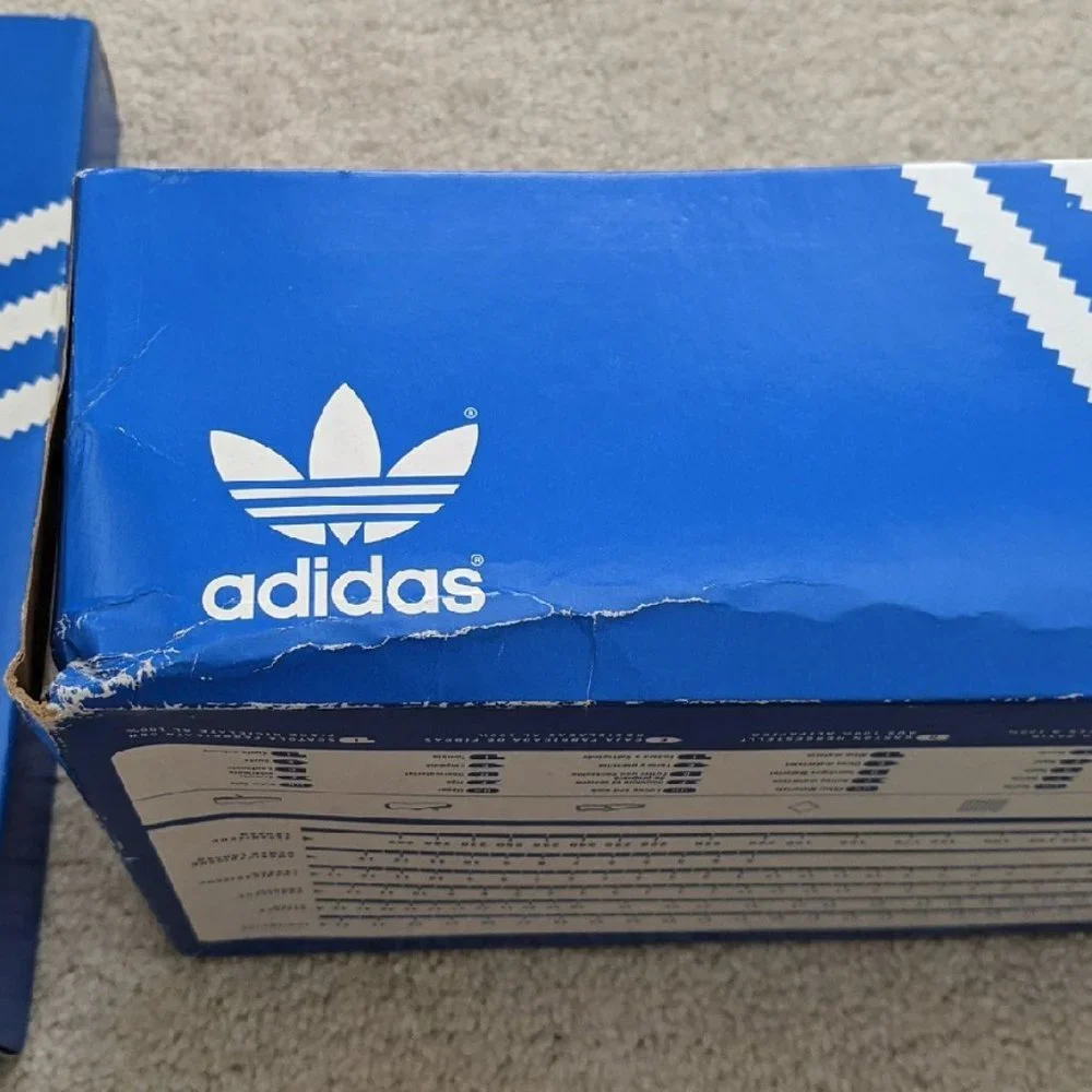 Adidas Stan Smith white/blue size 10 (2002 vintage version)
